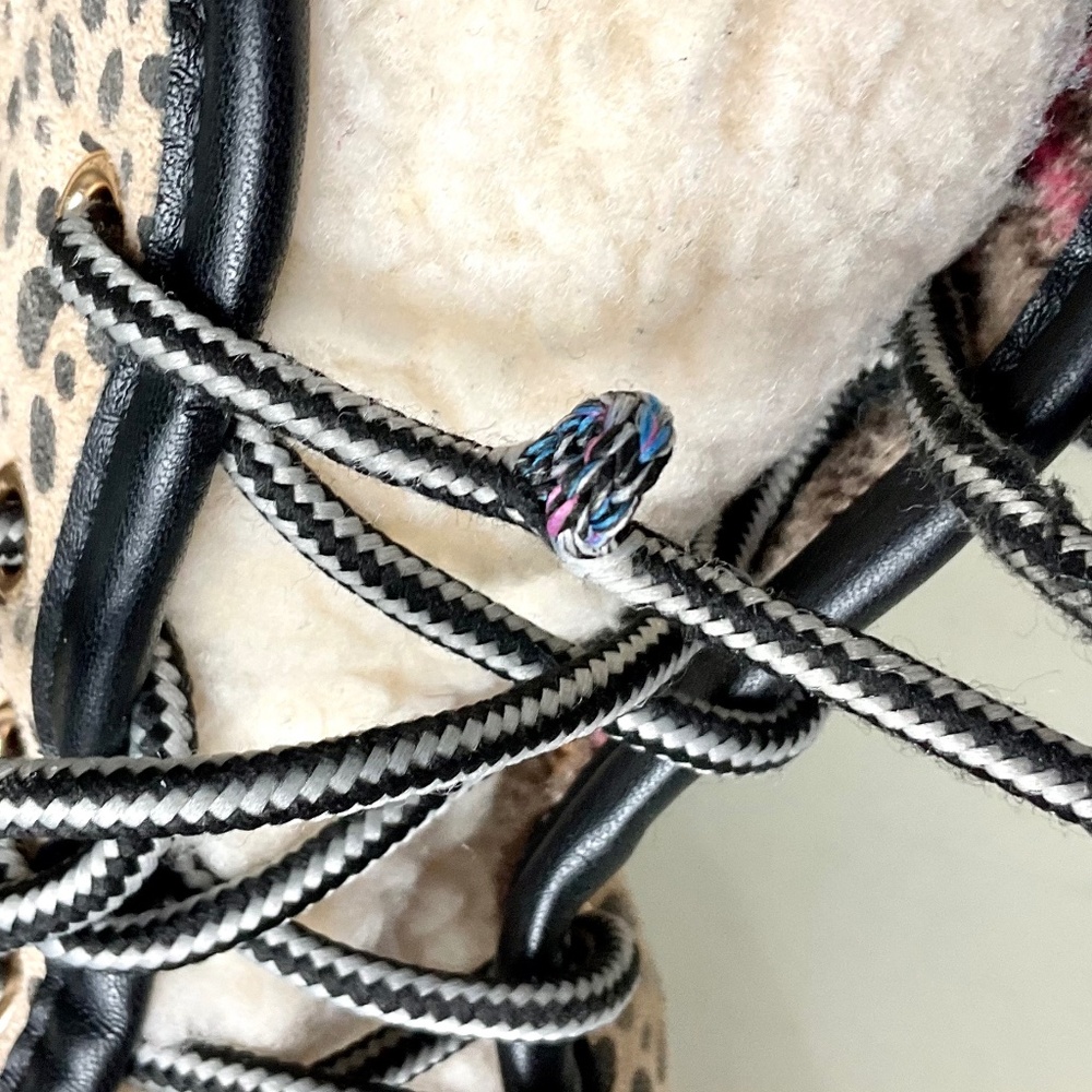 SIMPLY SOUTHERN Women's Tan Black Leopard Lace Up Rain Snow Duck Boots Size 7 - Picture 14 of 16